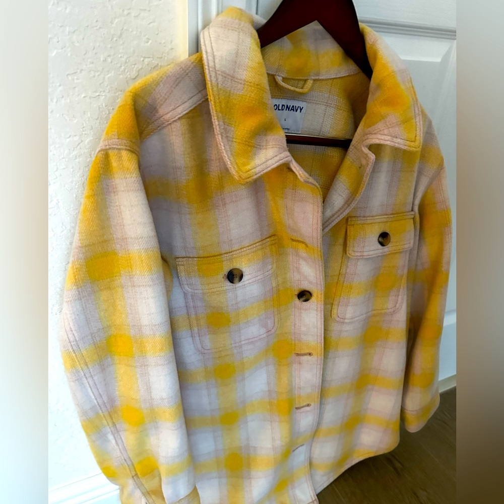 Old navy flannel jacket. Large. Like new